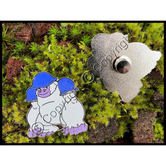 (image for) "A.P.E." Enamel Mushroom Pin